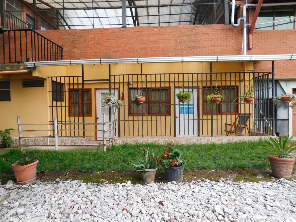 Casa Xelaju Apartments Quetzaltenango Exterior photo